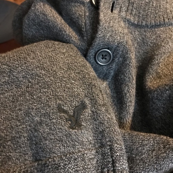 American Eagle 100% Cotton Long Sleeve Pullover Sweater -Released: July 2014 - Picture 5 of 12